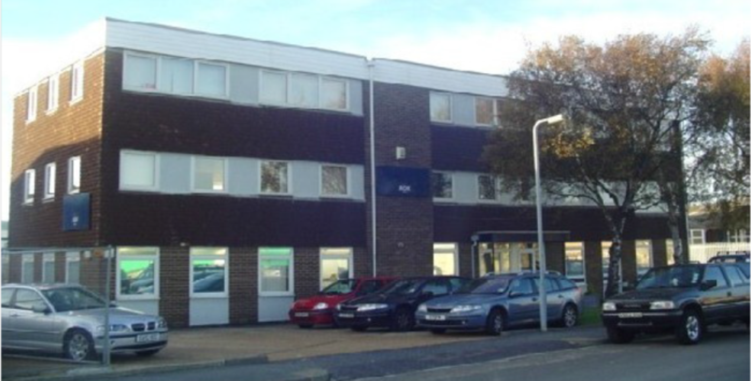 Location Charter House is on the western side of Courtlands Road, 0.5 miles north east of Eastbourne Town Centre. The offices are positioned at the entrance to the Southbourne Business Park. The A22 is approximately 1.