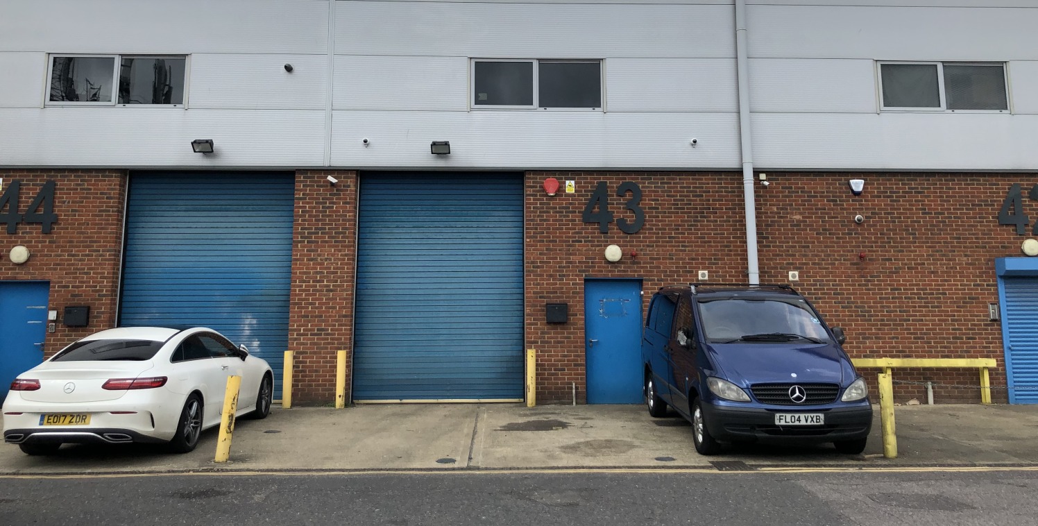 Single storey industrial unit with loading and parking facilities.

The unit is located on Cromwell Industrial Estate on Argall Avenue. Argall Avenue leads to Lea Bridge Road (A104) to the south and Forest Road (A503) to the north. North Circular Roa...