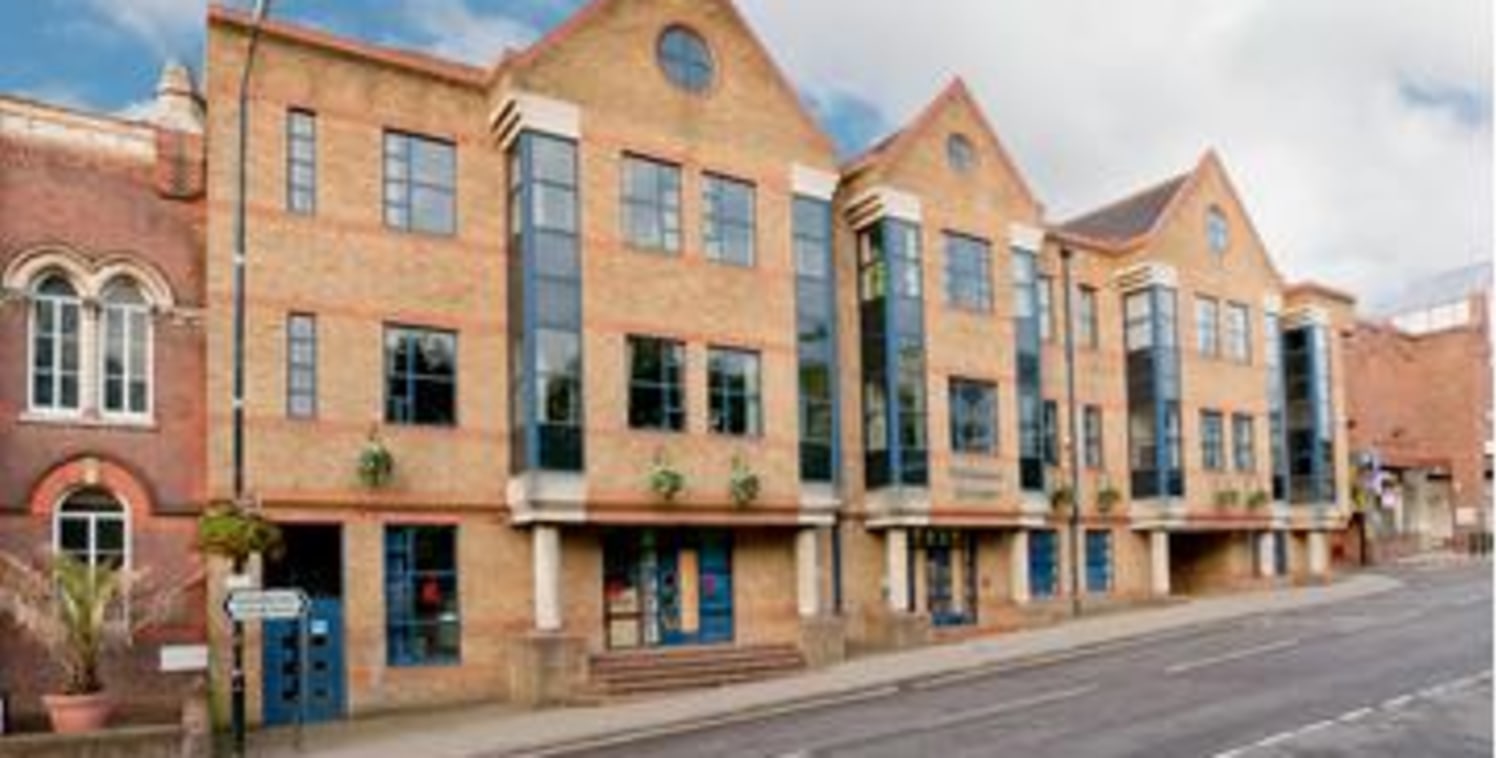 The premises comprise a second floor suite within this prestigious Grade A City Centre office building. The offices are predominantly open plan with a boardroom, four office/meeting rooms and a server room formed of high quality glazed partitioning.....