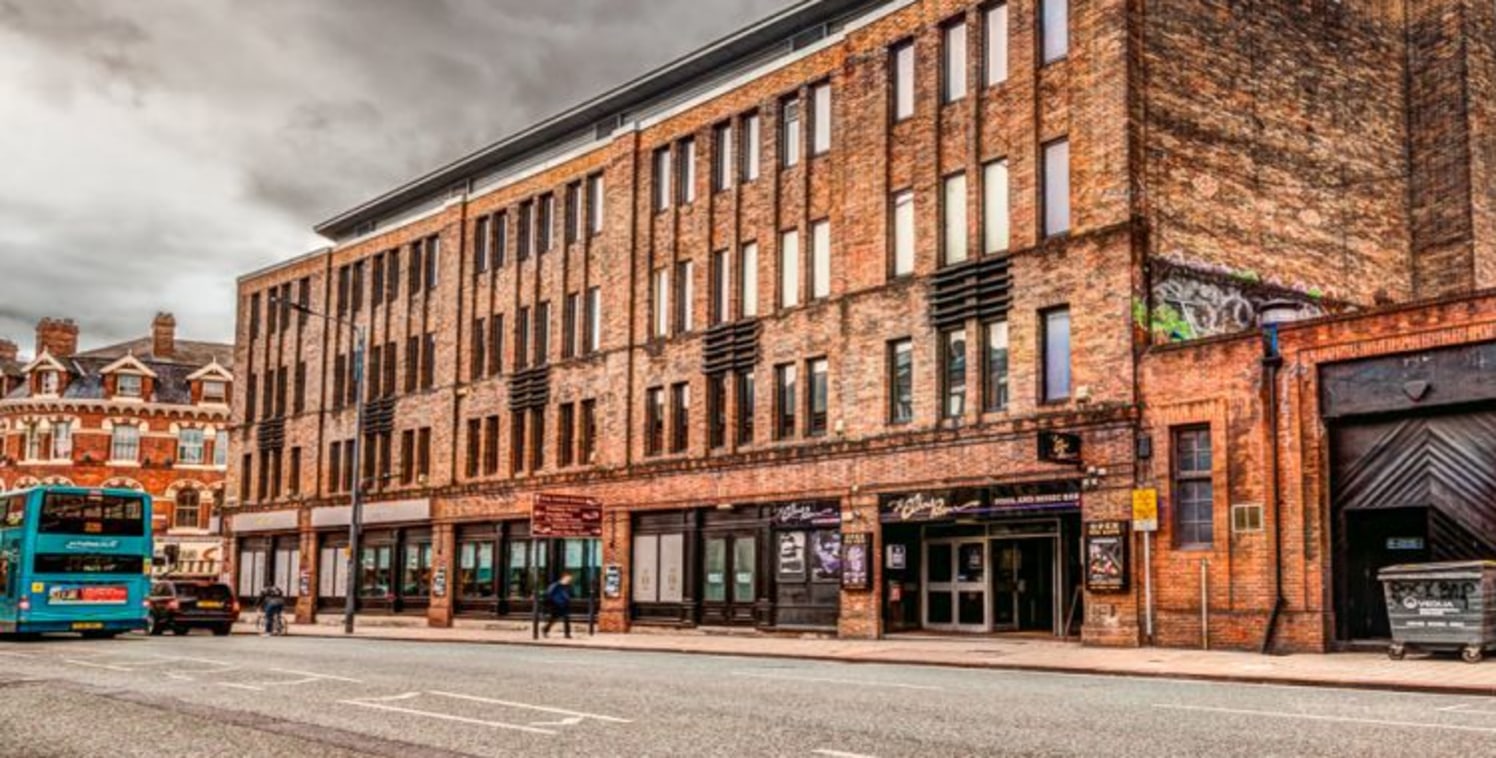 With stunning art deco facade, the former well known bar 'The Elbow Rooms' is currently undergoing a comprehensive refurbishment to provide high quality office accommodation over the second and third floors. The offices will be accessed from Call Lan...