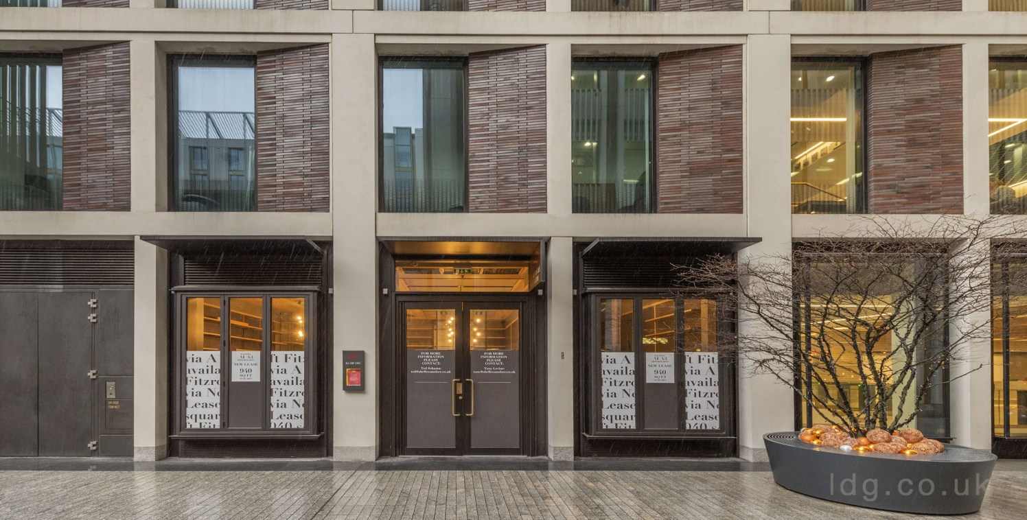 Strapline: Modern and stylish retail unit - Full glass frontage - Own entrance with excellent branding opporunities - Opportunity for outside...