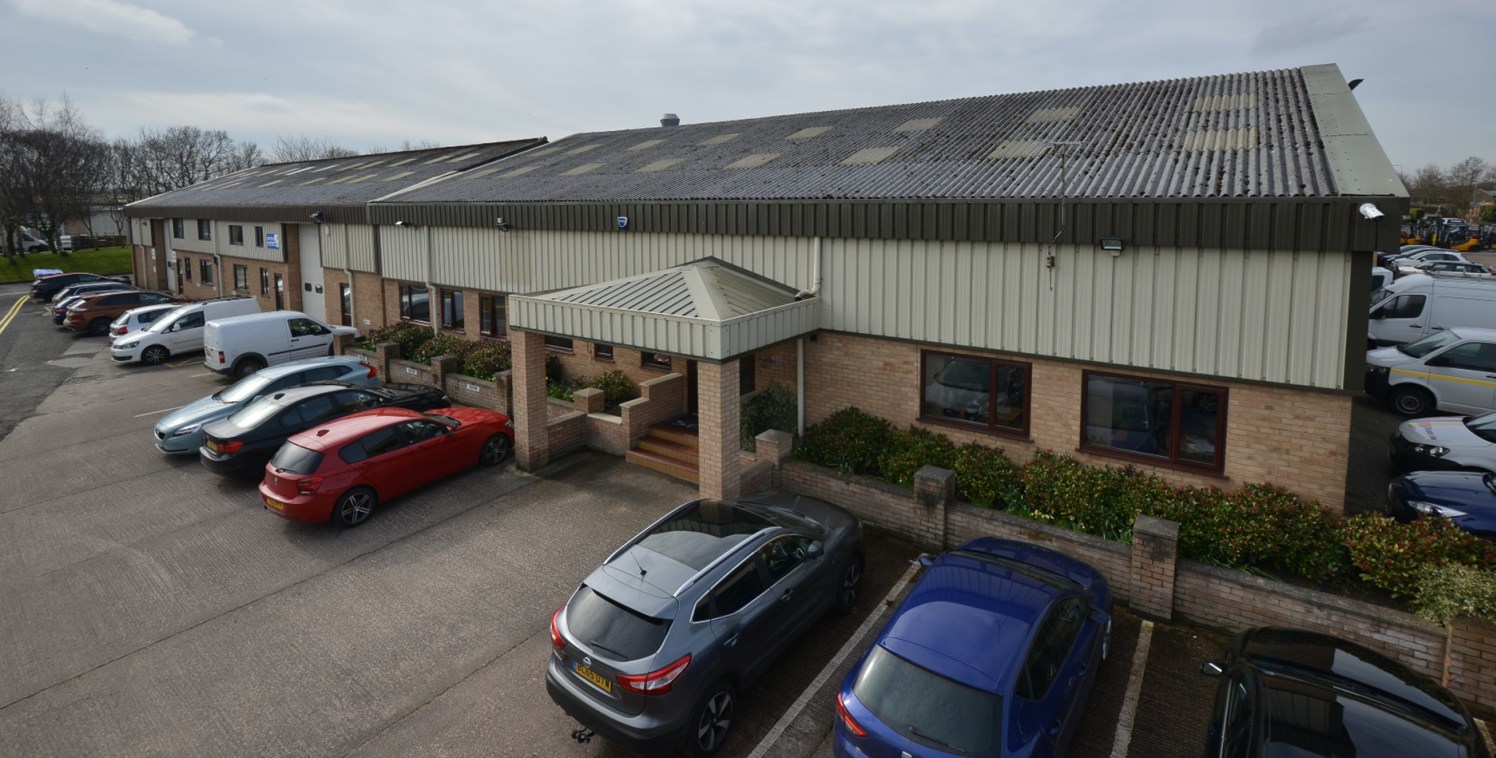 Set within a landscaped park and benefitting from 24/7 manned security, CCTV and exit/entrance barriers, Taylor Business Park offers a range of office, industrial and hybrid units from 350 ft to 57,000 ft.

Designated parking is available for all uni...