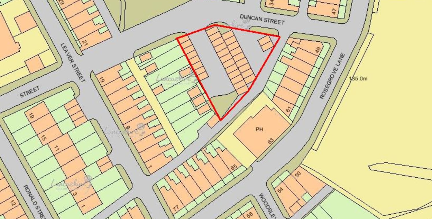 LOCATION\n\nSituated within Rosegrove on the outskirts of Burnley town centre, Duncan Street is strategically located just 0.7 miles from junction 10 of the M65 motorway with Padiham town centre two miles away....