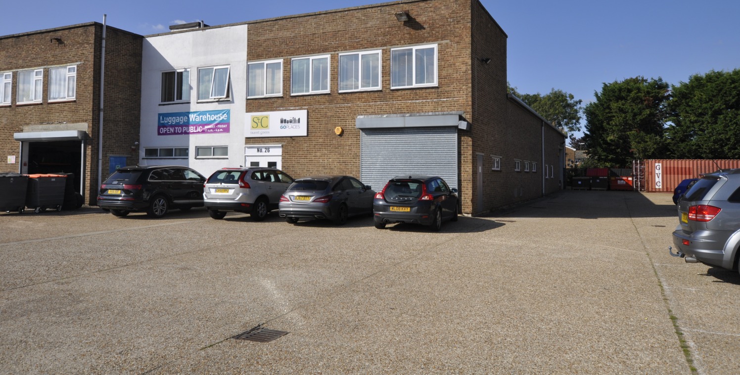 * End of terrace industrial unit

* Ample parking to the front and side of the unit