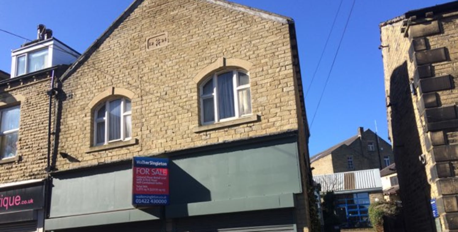 The property briefly comprises a two storey end of terrace premises providing ground floor retail accommodation and three first floor en-suite rooms currently used to provide hotel facilities but would just as easy lend themselves to self contained o...