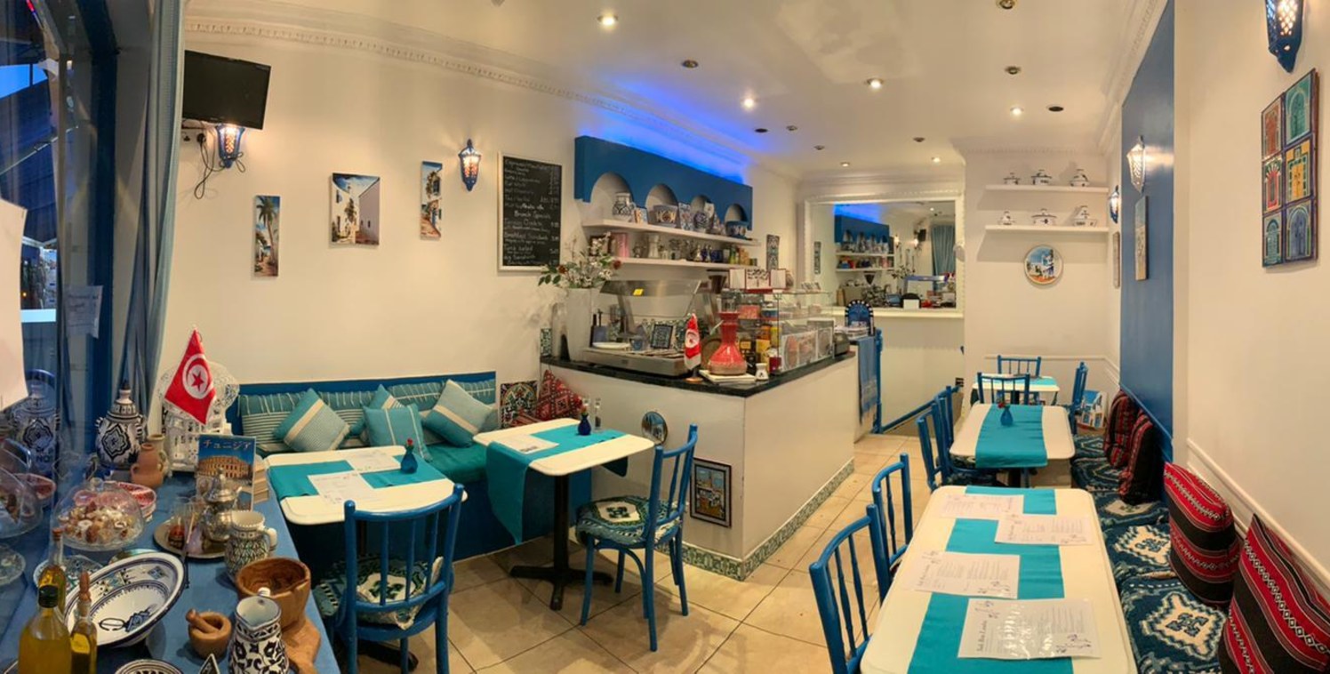 This A3 unit located in the heart of Ealing Broadway, is 100-feet from the future Crossrail station, Ealing Broadway. With an incredibly high footfall, fitted kitchen and seating over two floors, this could be the perfect spot for an A3 business....