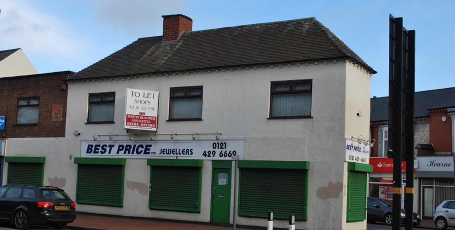 The property comprises a ground floor retail unit with retail area, two offices, a store room and a WC. There is a kitchen area to the rear of the property which provides access on to Poplar Road, and there is also a...