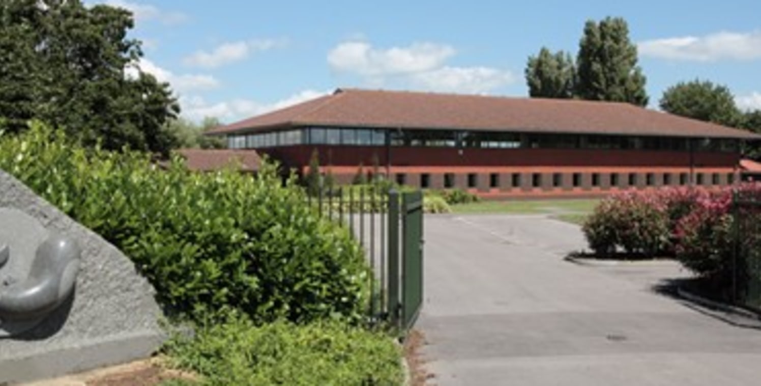 Whale Wharf Business Park - BS35