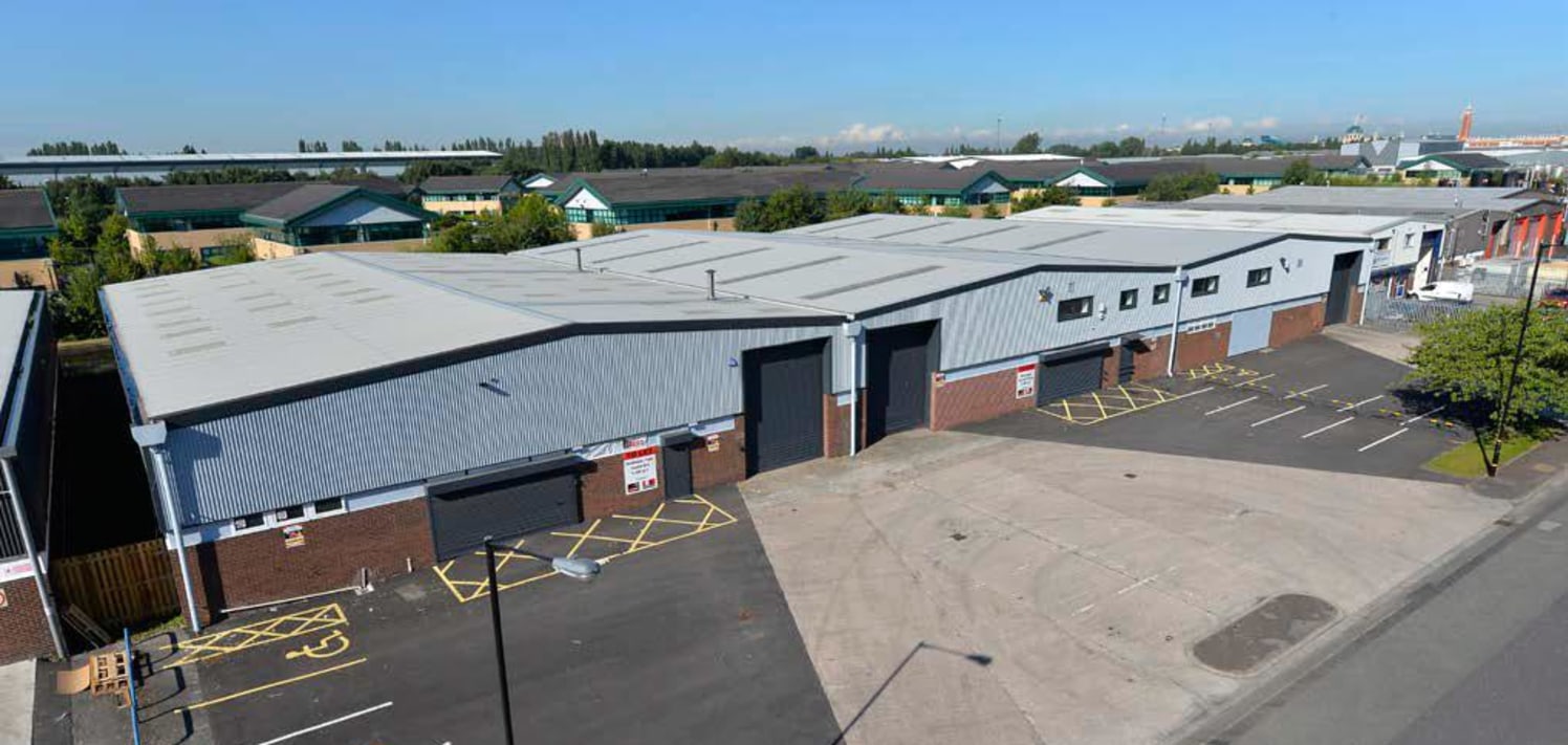 1 Electronically operated , sectional up and over loading door that is 5m high x 3.5m wide. 8m clear eaves height to the underside of haunch. High quality two storey offices. The warehouse floor slab has a floor loading of 40 kN/m and a single leg po...