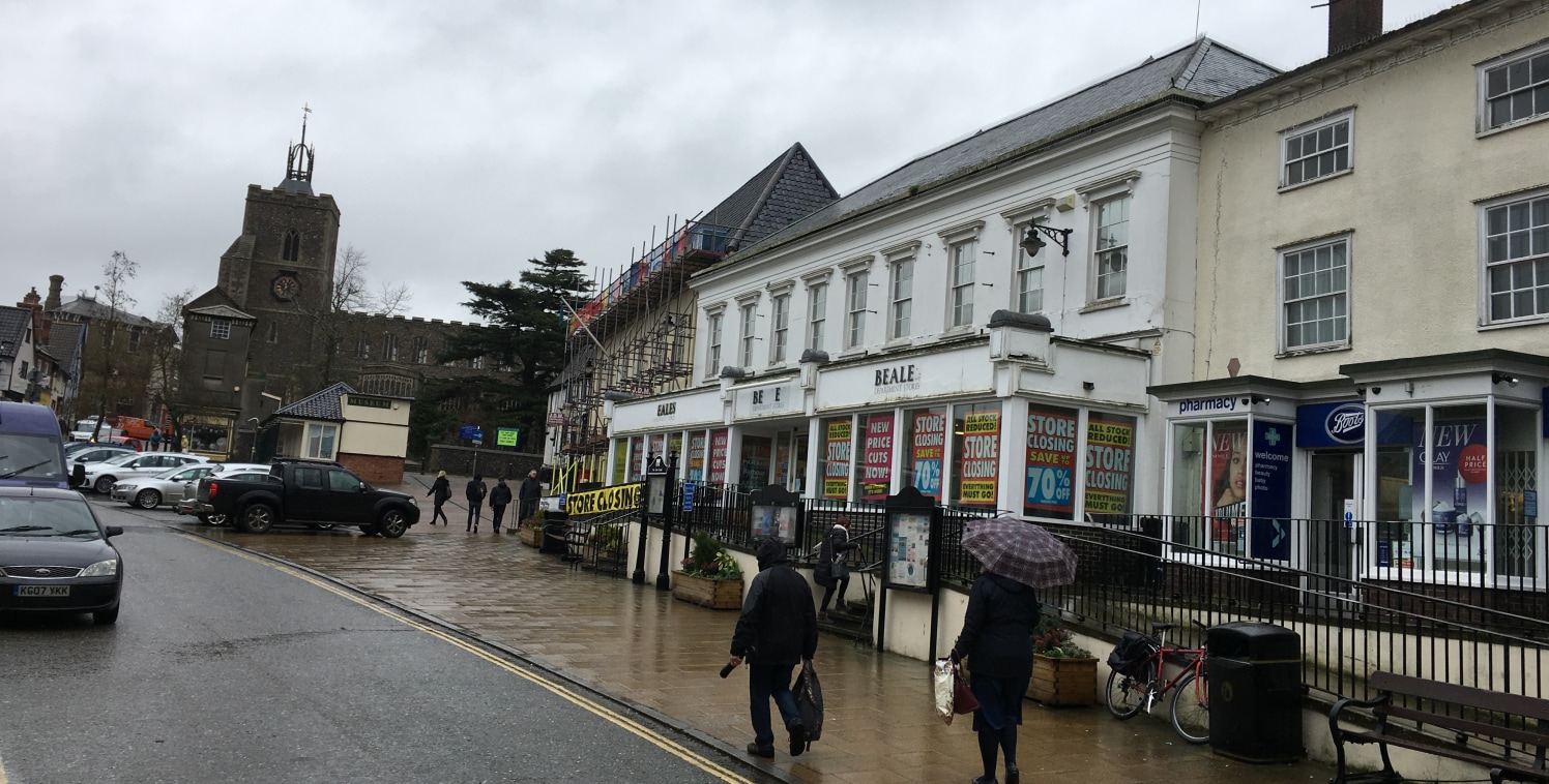 The property comprises an attractive, double fronted shop beneath a pitched slate covered roof offering extensive ground floor, mezzanine and first floor open plan sales areas.

The accommodation benefits from carpeting, fluorescent lighting, storage...