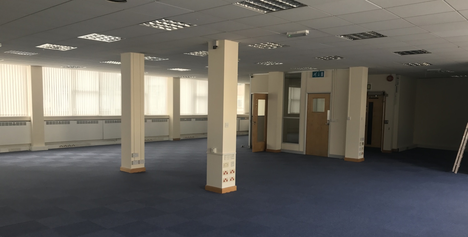 Comprising 3 buildings with a variety of spaces ranging from 2,681,362 FT - 31,487 FT ( M 249- 2,926M). Each space is arranged predominantly as open-planned, although some partitioning has been carried out within. 

Edmonton Green is situated in the...