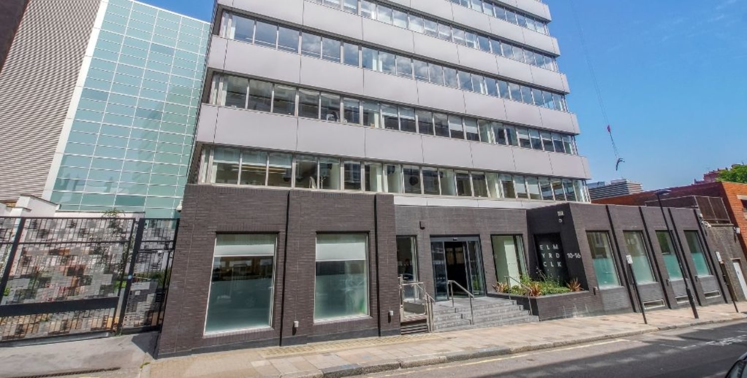 Elm Yard is within 10 minute walking distance of 4 stations including, Farringdon, Kings Cross, Chancery Lane and Russell Square offering access to 7 tube lines. Benefiting from the shops, cafes and bars of Grays Inn Road and Clerkenwell Road alongsi...