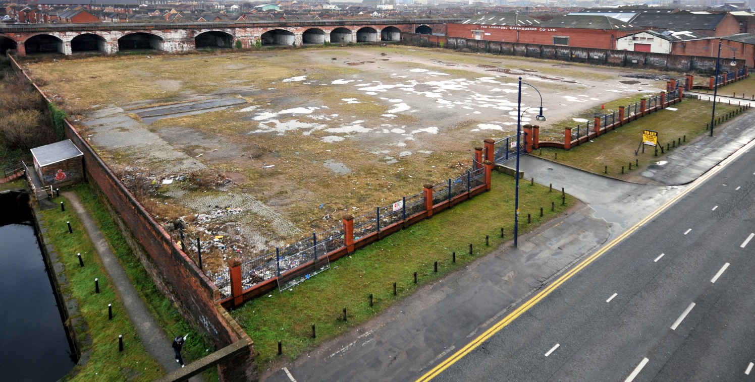 LIVERPOOL - GREAT HOWARD STREET- TO LET. Land fronting Great Howard Street - 3.6 acres.