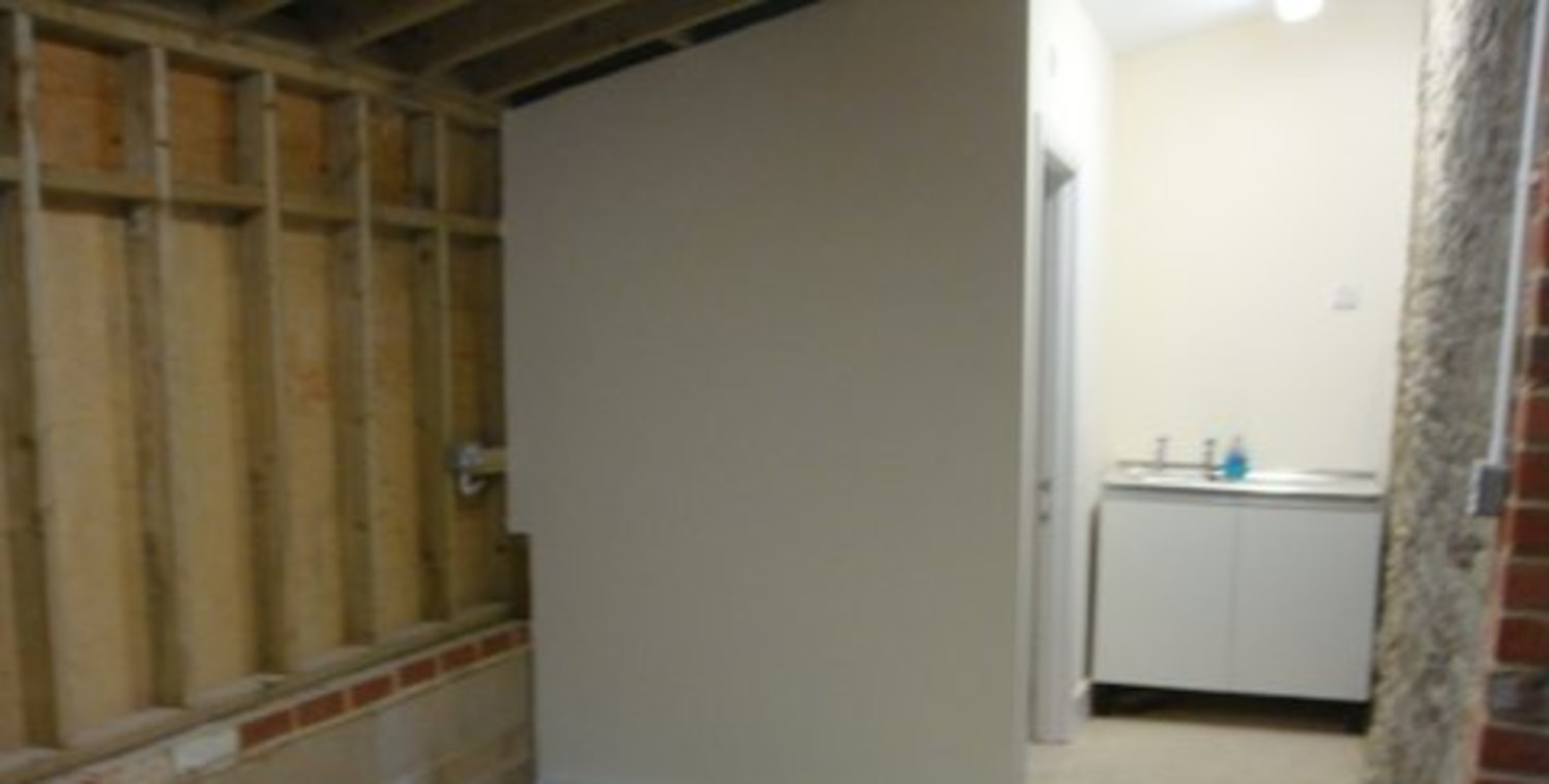 As part of the Pondtail Farm Development, these units were sympathetically restored and refurbished\n\nto create a scheme of high quality business units. This premises benefits from the following\n\namenities/features:\n\n* Carpeted 1st floor\n\n* Hi...