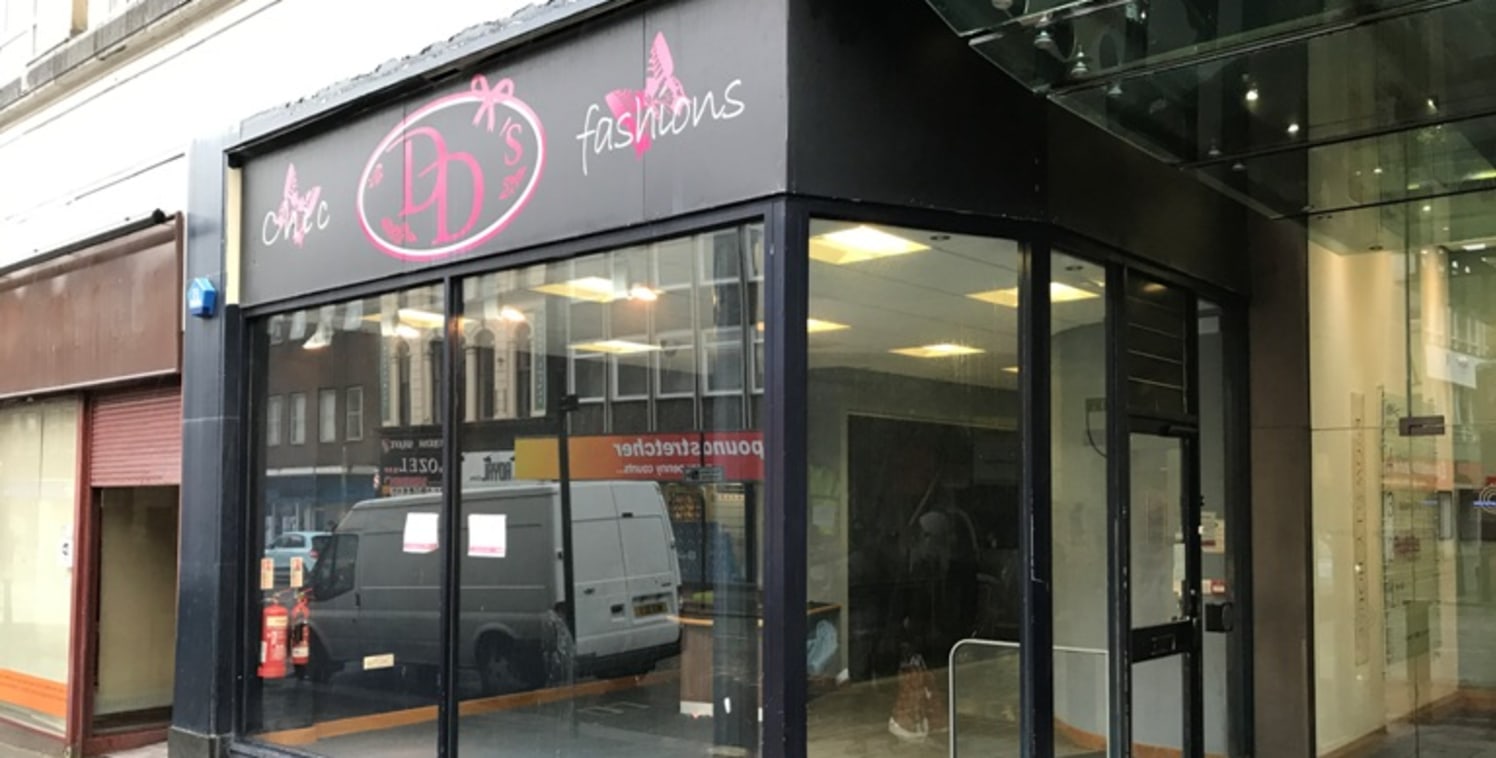 The property provides open plan retail/office accommodation arranged over ground and lower ground floors with display frontage onto Knowsley Street. At basement level there is a single WC and modern kitchen facilities. In addition there is further of...