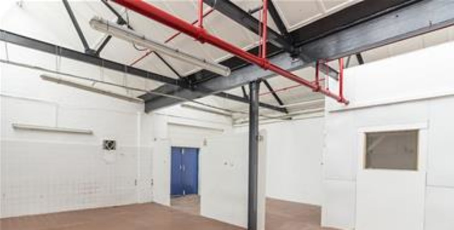 A range of various offices / studios / light industrial units available on flexible terms.\n\nAccommodation\n\nAll measurements are approximate and measured on a gross internal area basis.\n\nWarehouse\n890 sqft\n82.68 sqm\n\nTotal (GIA)\n890 sqft\n8...
