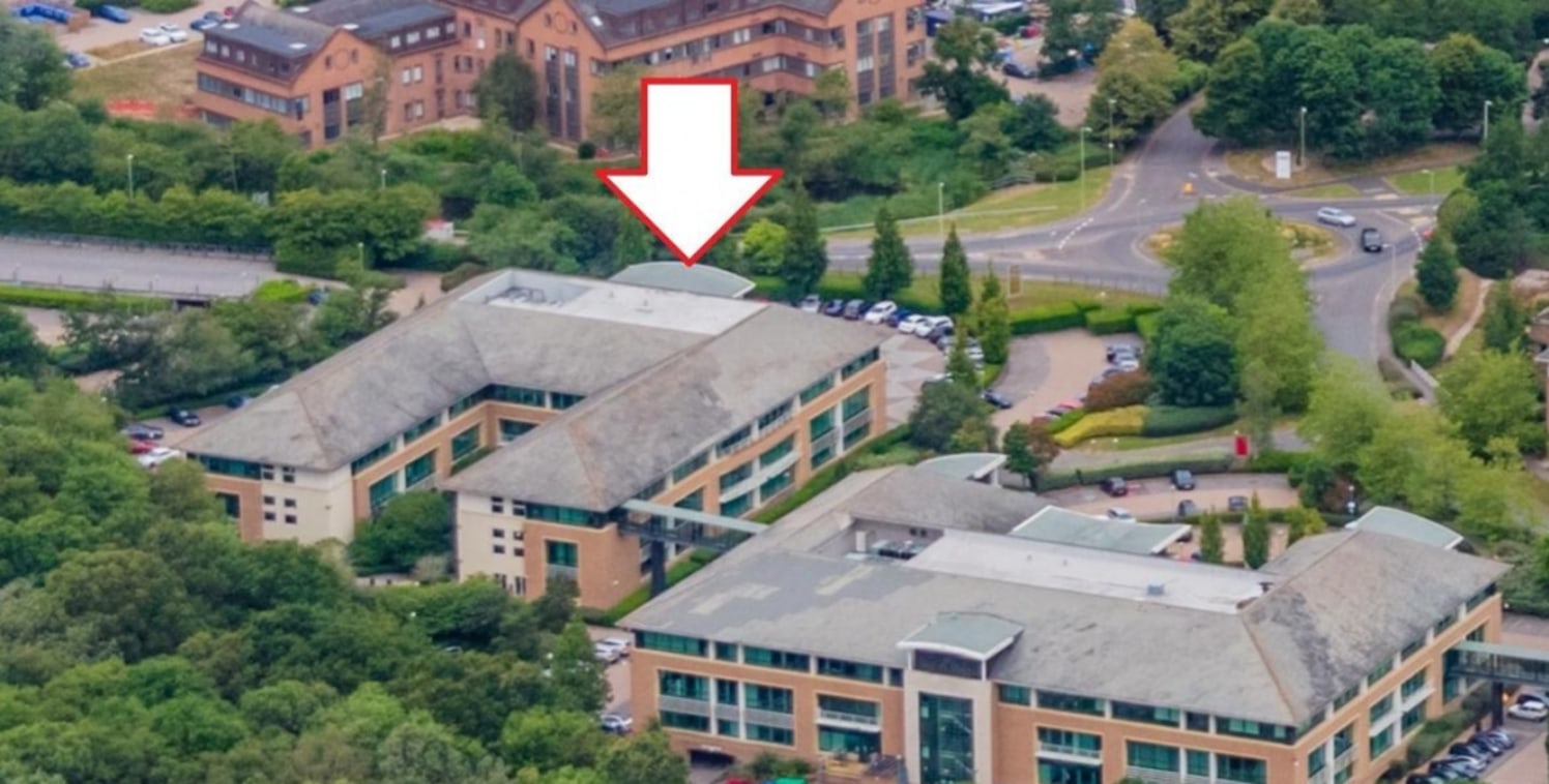 Building 280, Bartley Wood Business Park was built in 1998 and is arranged over three floors that are accessed via an impressive double height reception area. The building has 343 parking spaces giving and excellent ratio of 1:186 sq ft. The parking...