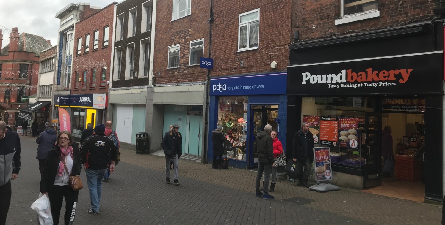 The property is constructed on ground and two upper floors with the ground floor formerly used as a banking hall with the remaining accommodation providing ancillary office/storage accommodation. 

The ground floor has an impressive, full width shop...