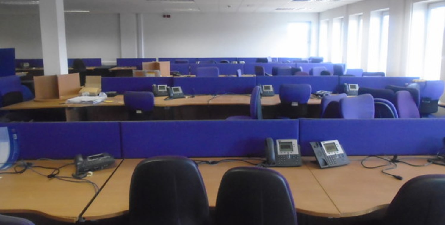 Modern Office Suites of c. 512 sq ft & c. 2,600 sq ft with on Site Parking\n\nGlenavy Road Business Park is located c. 1 mile from the Moira Junction of the M1 Motorway, c. 7 miles from Lisburn and c. 18 miles from Belfast providing quick and conveni...