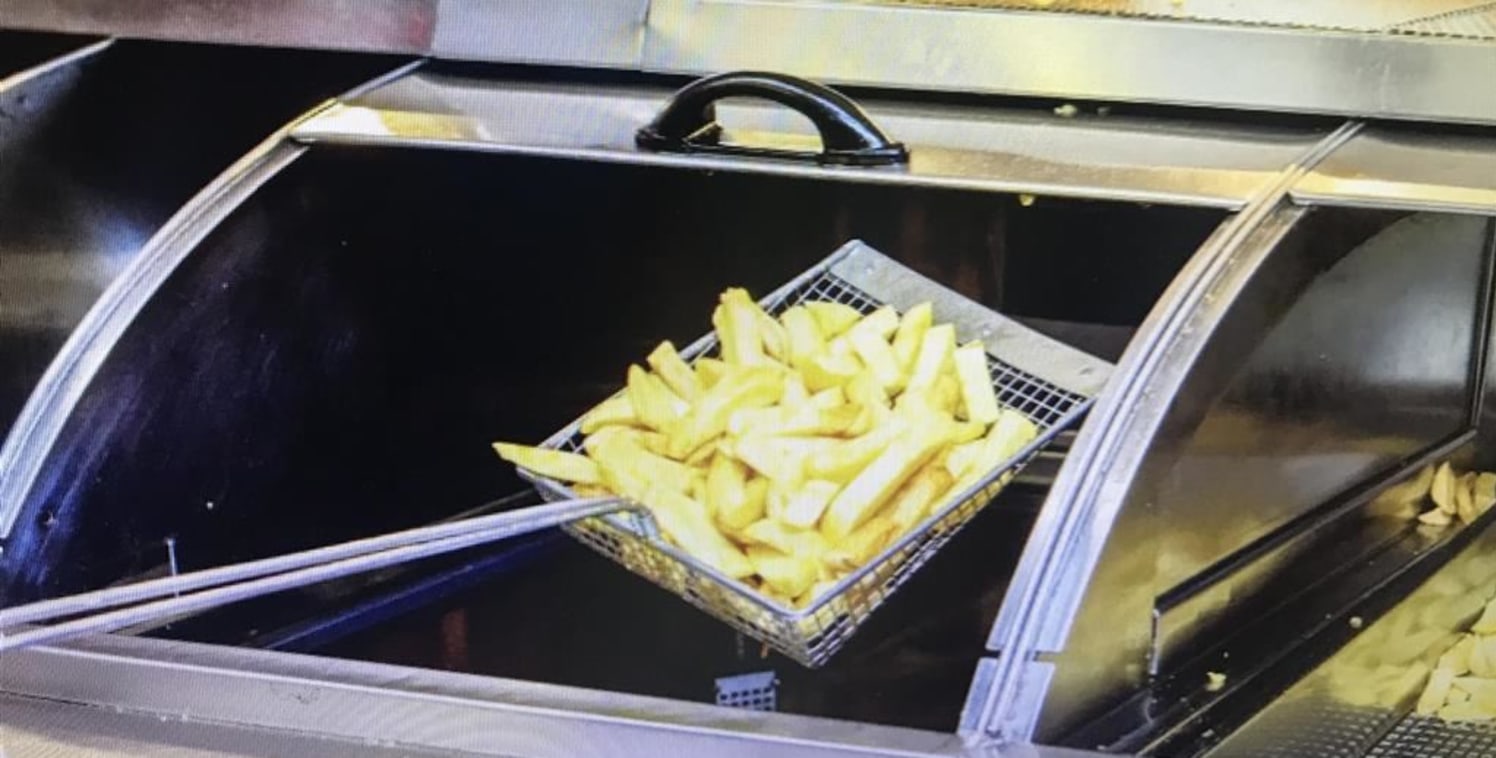 Warren Anthony Commercial are delighted to bring to the market this attractive and particularly well presented fish & chips takeaway restaurant with up to 20 covers eat in area which occupies a prime trading position in this bustling and much sought...