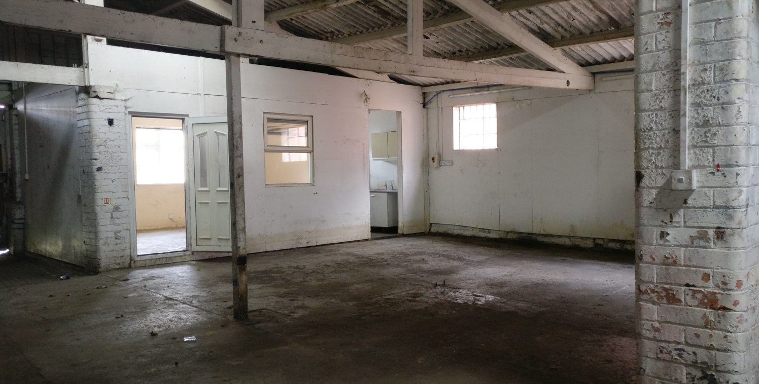 Single storey industrial unit with gated yard. The unit measures 2321sqft and comprises of industrial space, warehouse, offices.