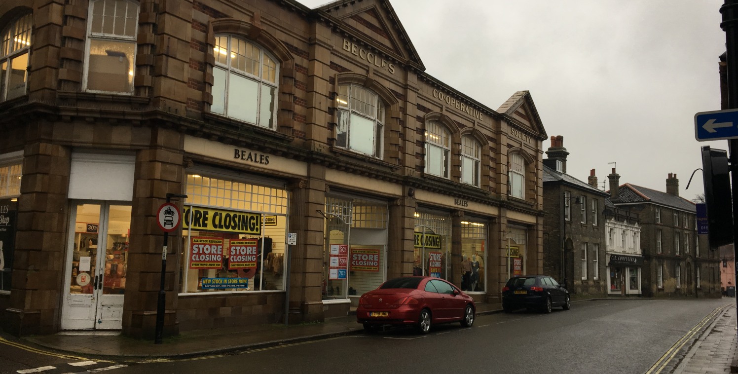The property, a former department store comprises two linked

buildings on Smallgate of brick, two storey construction with glazed

elevations and a large single storey extension fronting Saltgate.

The accommodation provides predominantly open plan...