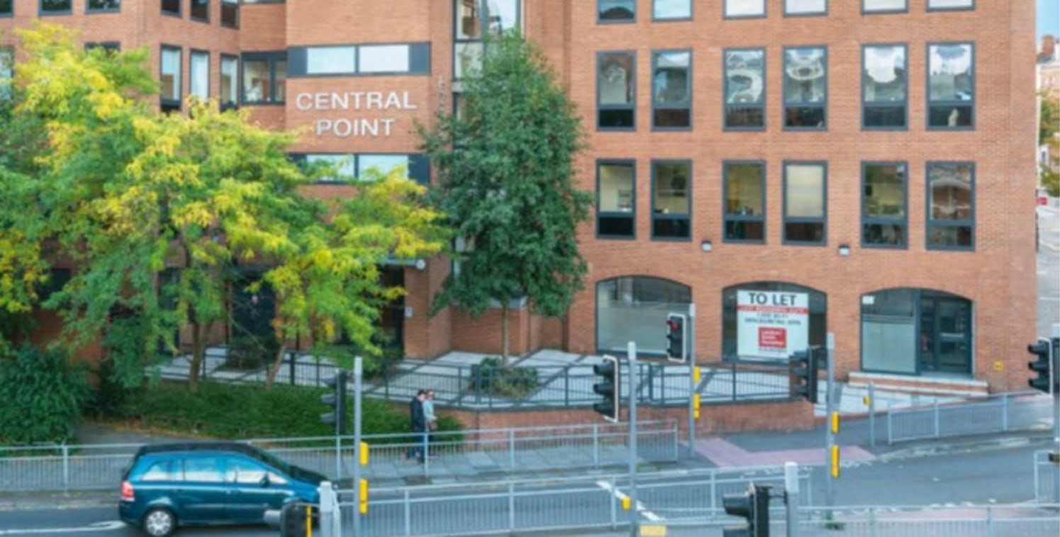 Central Point is a cost effective town centre office building which is located less than 150m from Reading's main shopping destination - The Oracle. The property is within easy walking distance of Reading's mainline railway station. Nearby amenities...