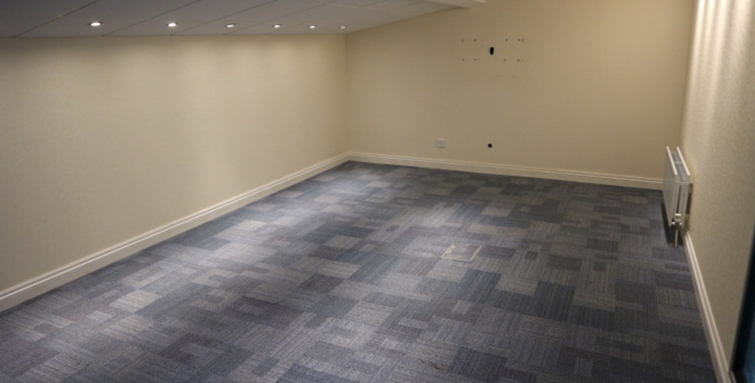 Unit 4 Campbell Court comprises a refurbished business / office unit on an established modern development located off the A33 between Reading and Basingstoke, providing flexible accommodation with excellent car parking.