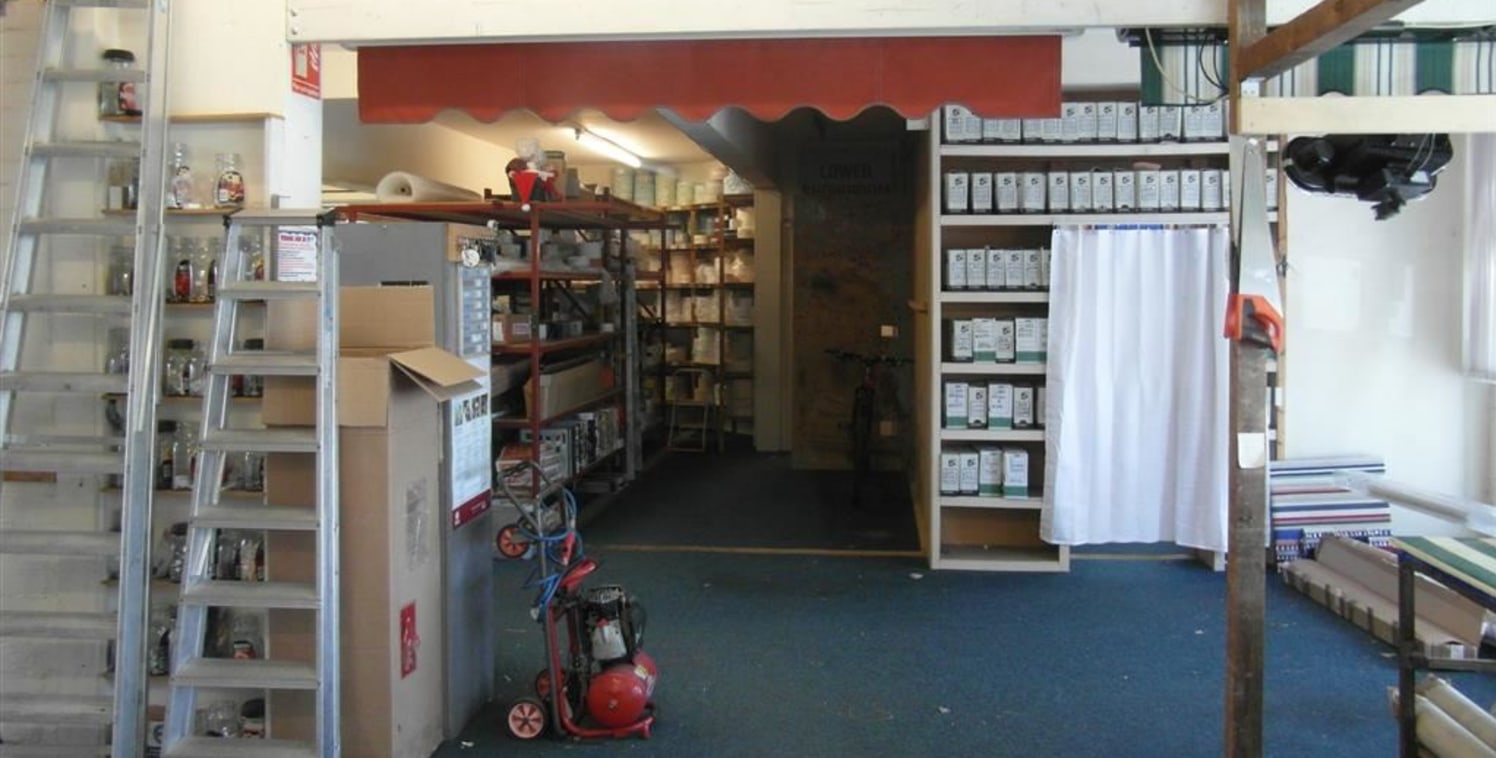 **DOUBLE FRONTED RETAIL UNIT FOR SALE**

A substantial showroom of approximately 5853sqft, arranged as a ground floor shop of approximately 2641sqft, and a large basement level workshop of approximately 3212 sqft.

Benefiting from a prominent retail...