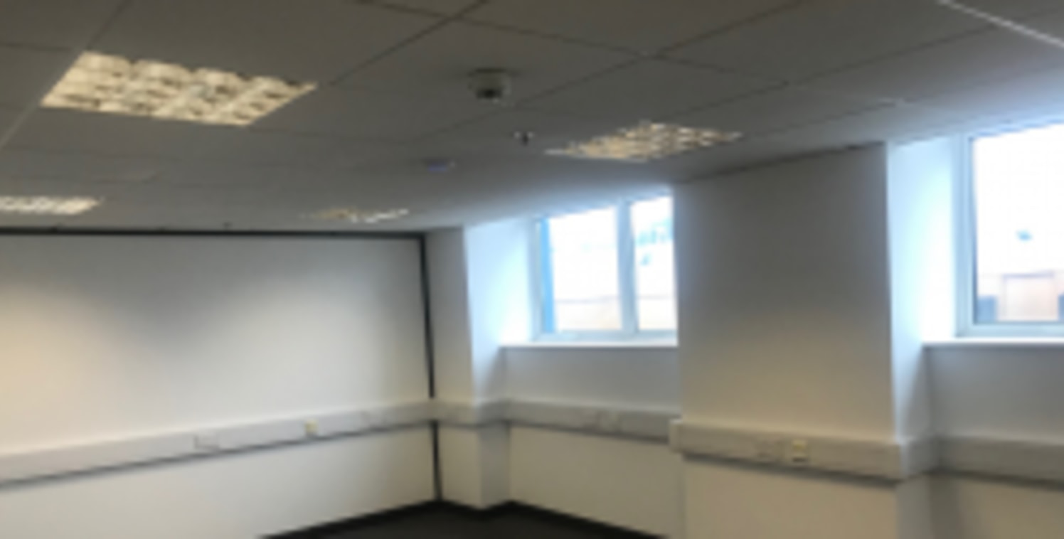 AVANA BUSINESS CENTRE, ROGERSTONE, NEWPORT, NP10 9YB\n\nTO LET\nFrom 157 sq.ft. to 2,385 sq.ft.\n\nA series of refurbished office suites immediately available on an 'all inclusive' rental basis - flexible lease terms will be considered. Car parking a...