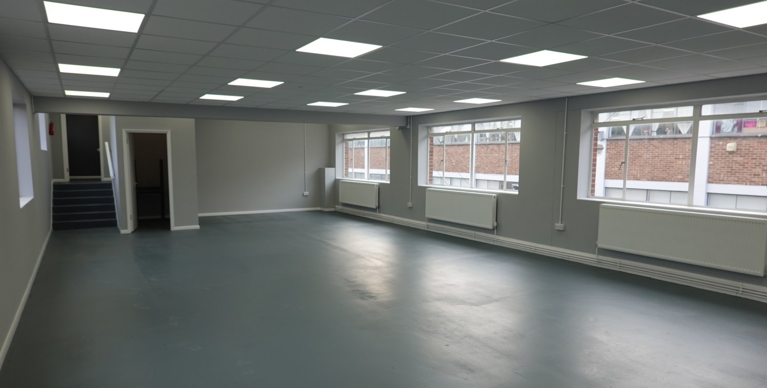 A well presented first floor office suite comprising 1,473 sq ft and mainly arranged as open plan workspace, which is fully self-contained with its own ground floor entrance, kitchen and wc. The offices have recently been redecorated and are ready fo...