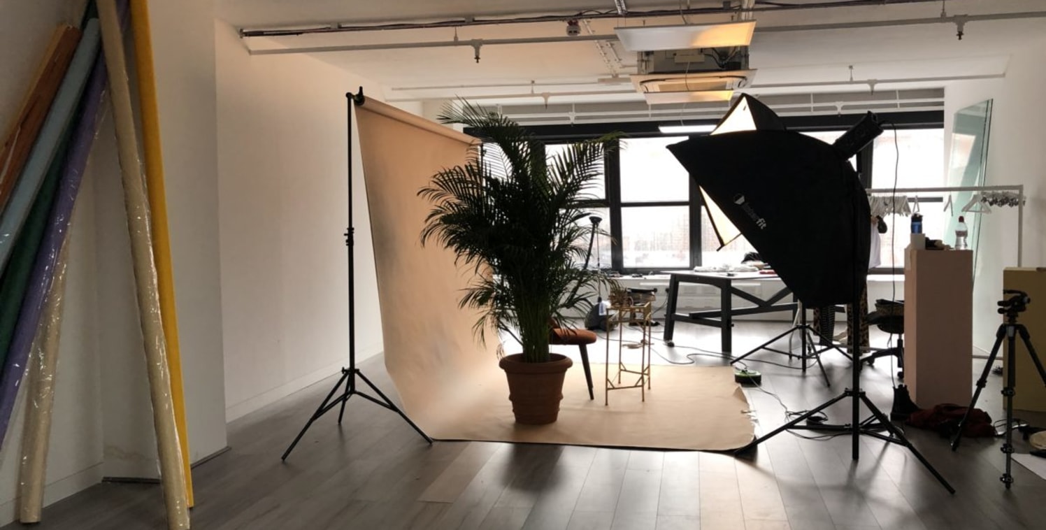 LOCATION, LOCATION, LOCATION !!! Great opportunity to secure a fully serviced office on the first floor of Duru House located within easy reach of central London. Fully furnished and all inclusive (except broadband) serviced office in one of London's...