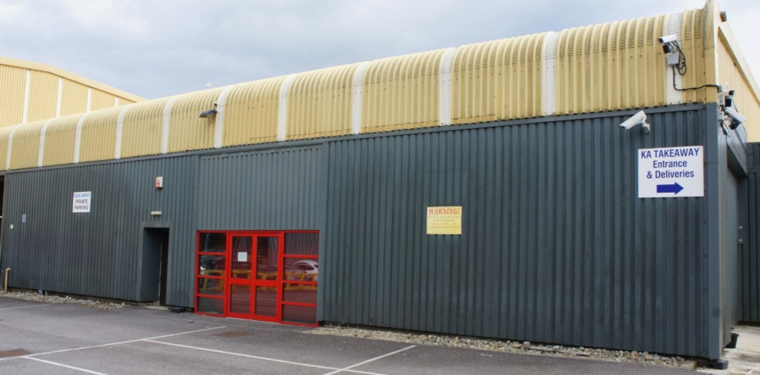 Clearwater Business Park forms part of the Blagrove Industrial Estate and is well located approximately 0.5 miles from Junction 16 of the M4. Access to the estate is via the Great Western Way dual carriageway. .