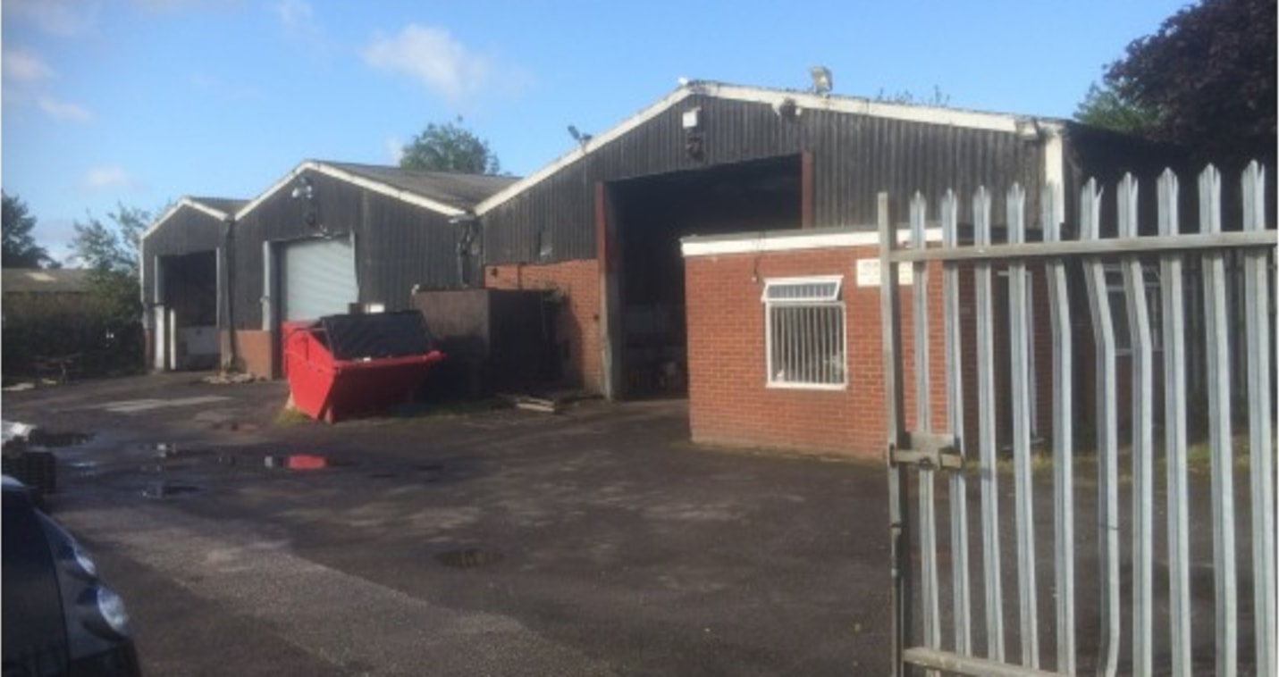 Three workshops plus office extending in total to 9,085 sq.ft. (844 sq.m.) on a total site of 0.5 acres (0....