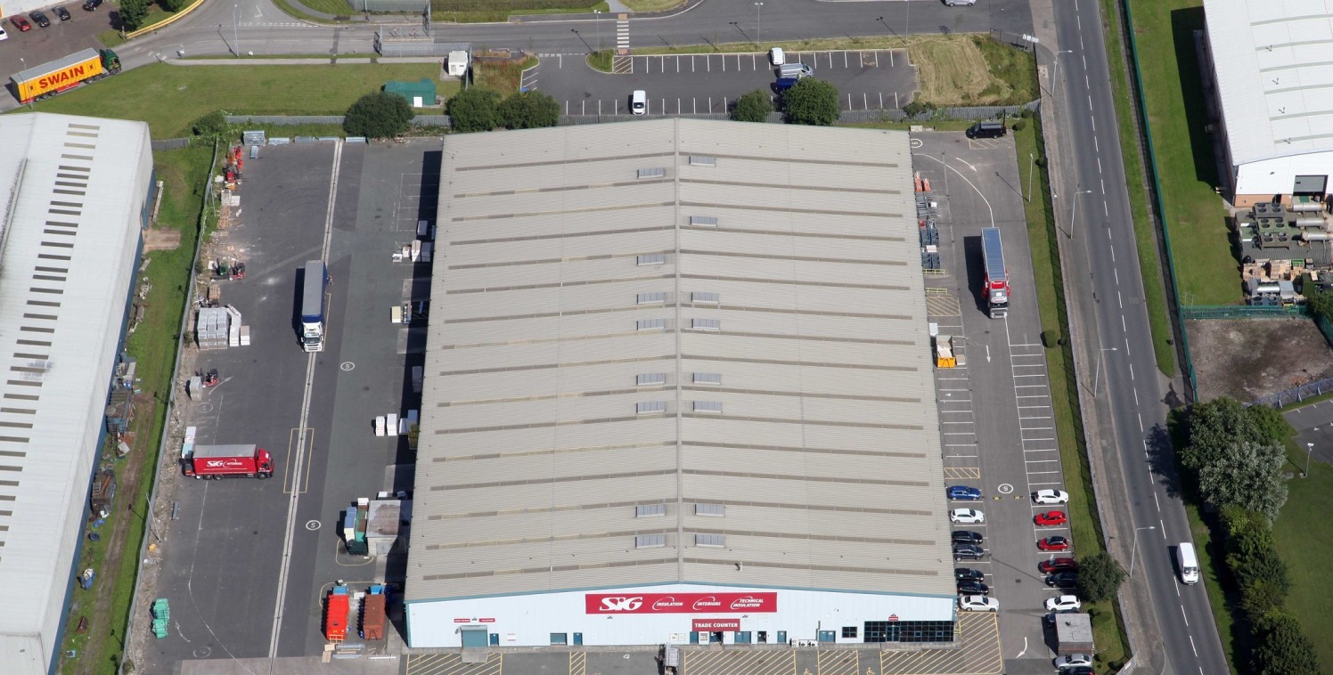 Detached industrial warehouse facility on a self-contained site. 5 level access electric up and over roller shutter loading doors. Large dedicated service yard. 360-degree circulation. Steel portal frame construction. Dedicated staff car parking. 6.0...