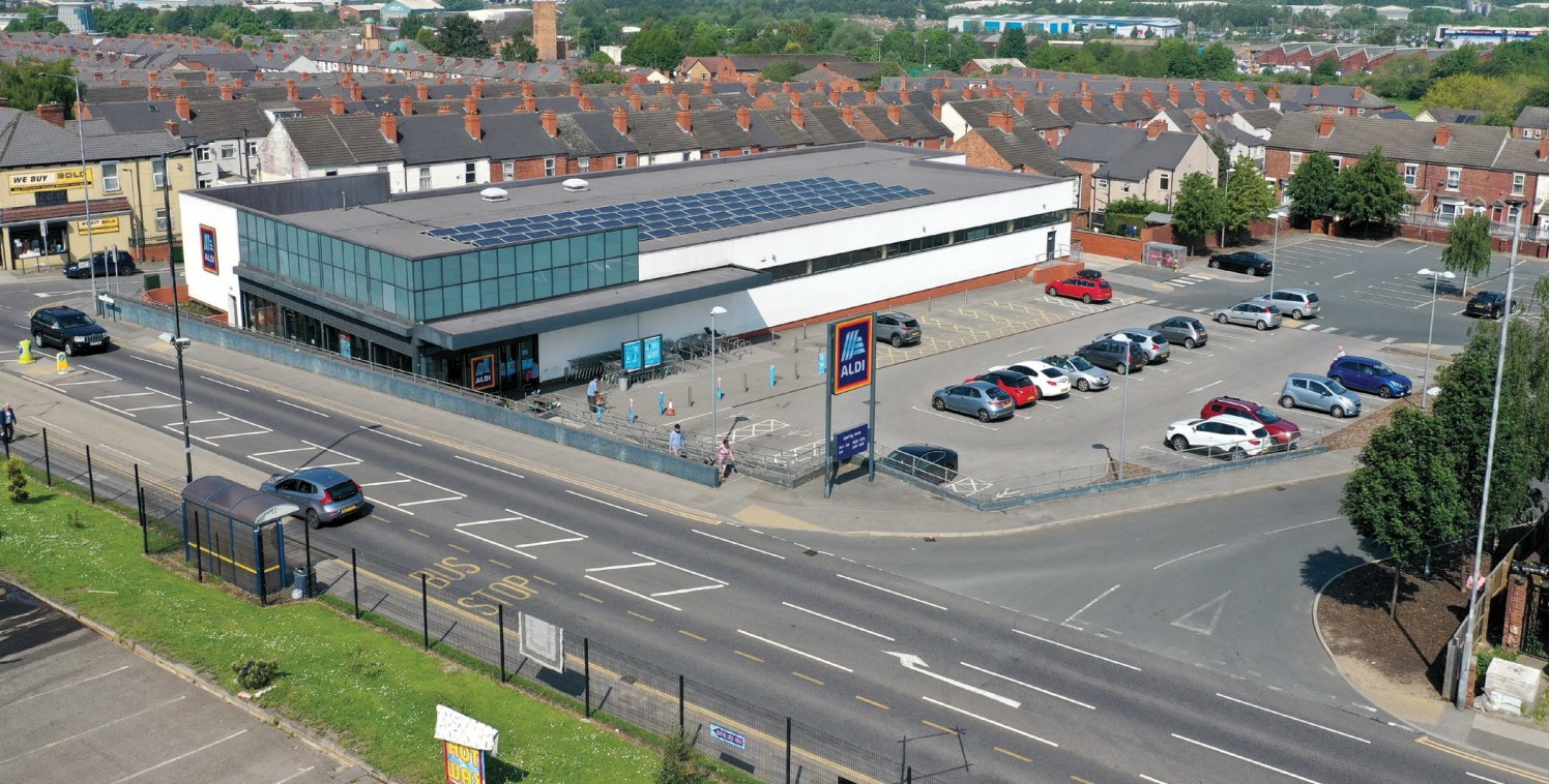 Modern retail unit of approx 15,080 sq ft on a site area of 1.7 acres.