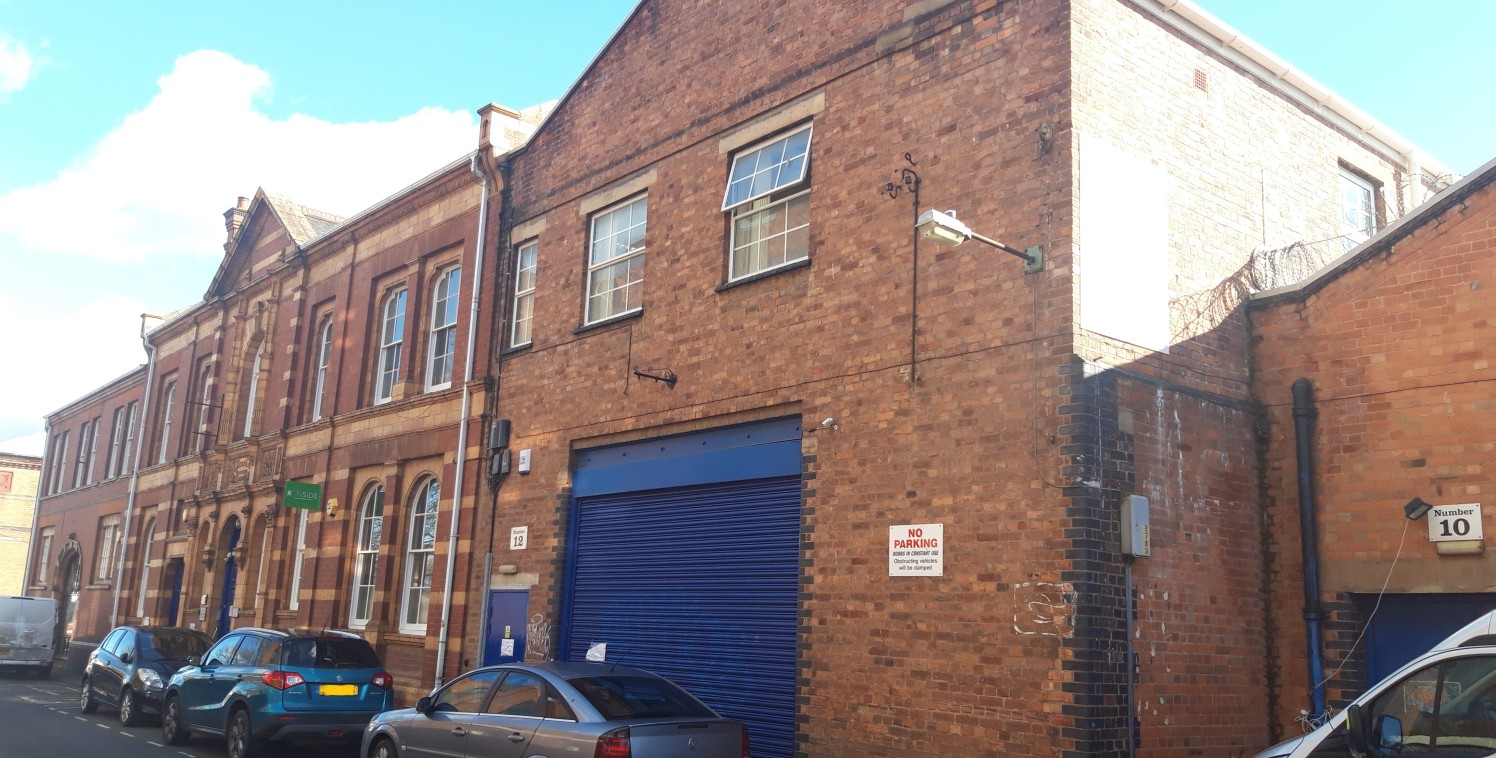 Unit 12 Charles Street is 1,667 sq ft and is a self-contained industrial unit which provides a roller shutter door with a loading/unloading bay and to the side there is a pedestrian entrance. One off-road car parking space is available with the prope...