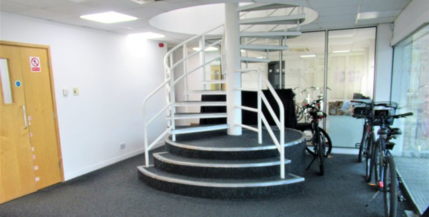 Key Features\n* 3 Phase Power\n* 35-40 Car Parking Spaces\n* Modern Refurbished Offices With Glass Partitions\n* Comfort Cooling\n* Intercom System\n* 7m Minimum Eves Height\n* Total Site Area Appx. 1 Acre\n\nLocation\n\nLondon Industrial Park is loc...