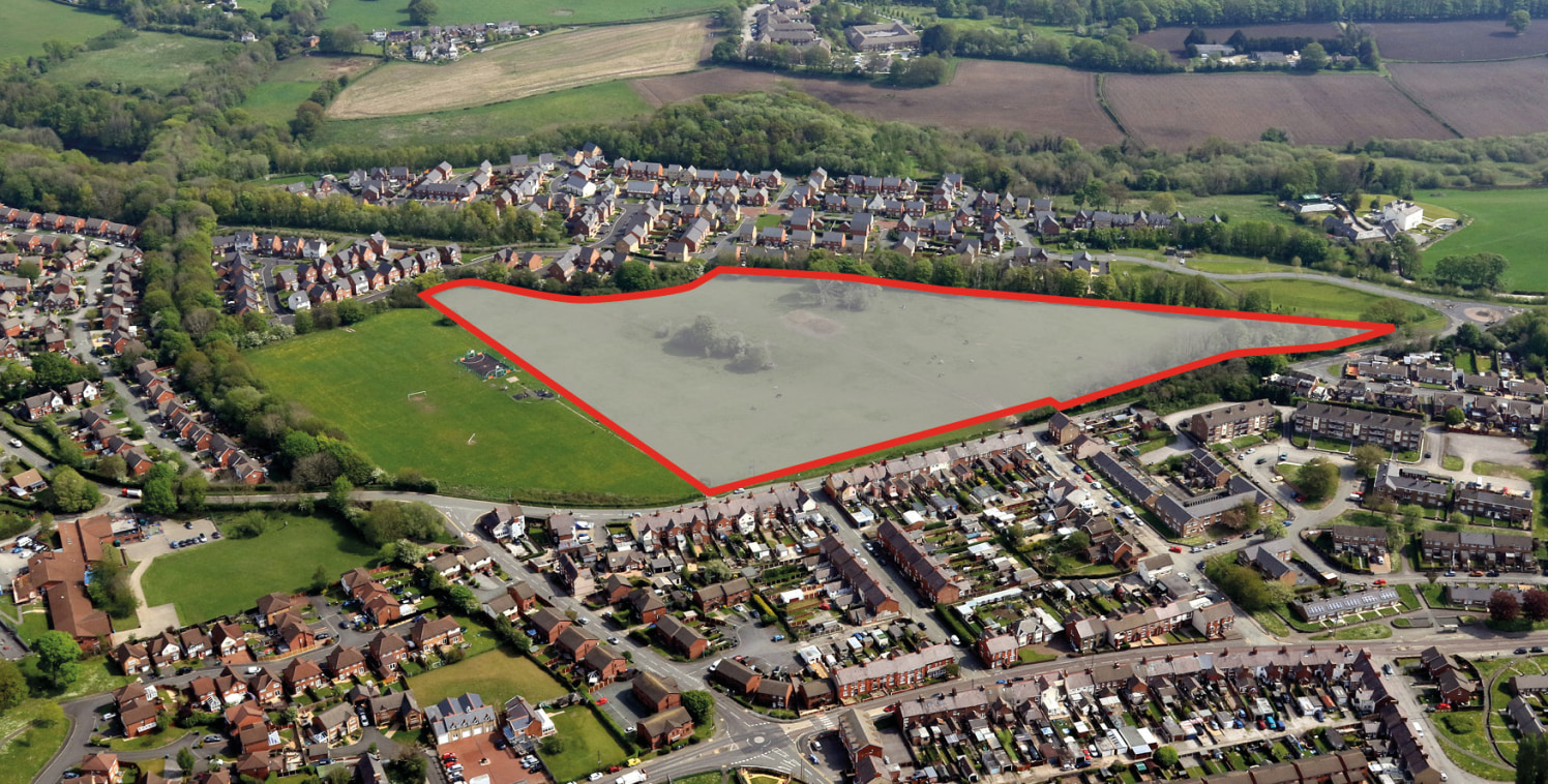 The site has been granted outline planning permission upon appeal for the development of up to 112 residential dwellings.

The site extends to 11.8 Acres (4.79 Hectares) and comprises a triangular parcel of pasture land. 

The site is gently undulati...