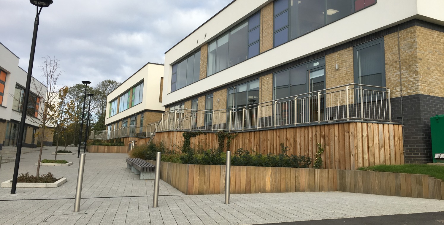 Providing a modern two storey terraced Grade A office building, the accommodation offers an open plan design benefiting from central heating and comfort cooling, wc and kitchen facilities with glazed elevations which provide excellent levels of natur...