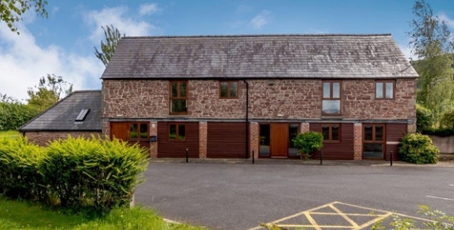 Self-contained high quality open plan offices with good on site car parking and planning approval to provide two dwellings. The detached Granary has been converted to provide high quality office accommodation....