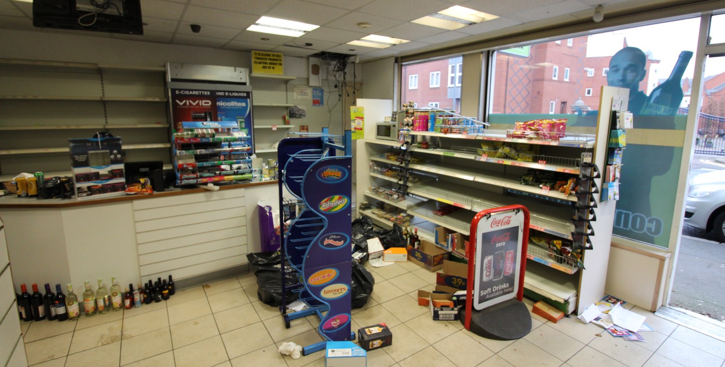 CITY CENTRE lock-up retail premises close to BRINDLEY PLACE and Broad...