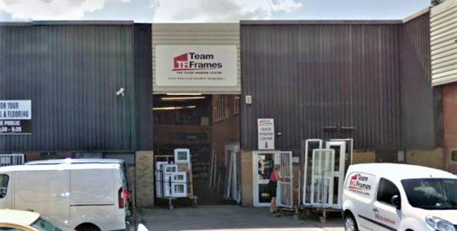 This terraced unit is of steel portal frame construction and provides approximately 2,400 sq.ft. of accommodation. The unit benefits from an up-and-over roller shutter door and WC. Externally there is concrete hardstanding for loading/unloading and c...