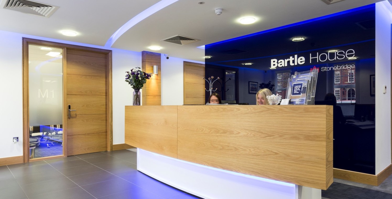 Bartle House, provides exemplary serviced office space in a professional tranquil location. Bartle House is centrally located within the heart of Manchester's legal and financial district. 

With the perfect balance of tranquil surroundings and close...