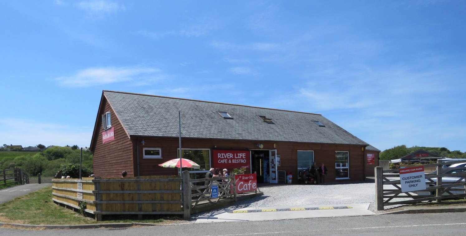 Leasehold Cafe & Bistro Business for sale, Considerable potential to expand the business, Private Complex in a Prominent position on the outskirts of Bude close to the Canal and marshes, Parking for approx. 60 vehicles and outdoor seating area, Price...