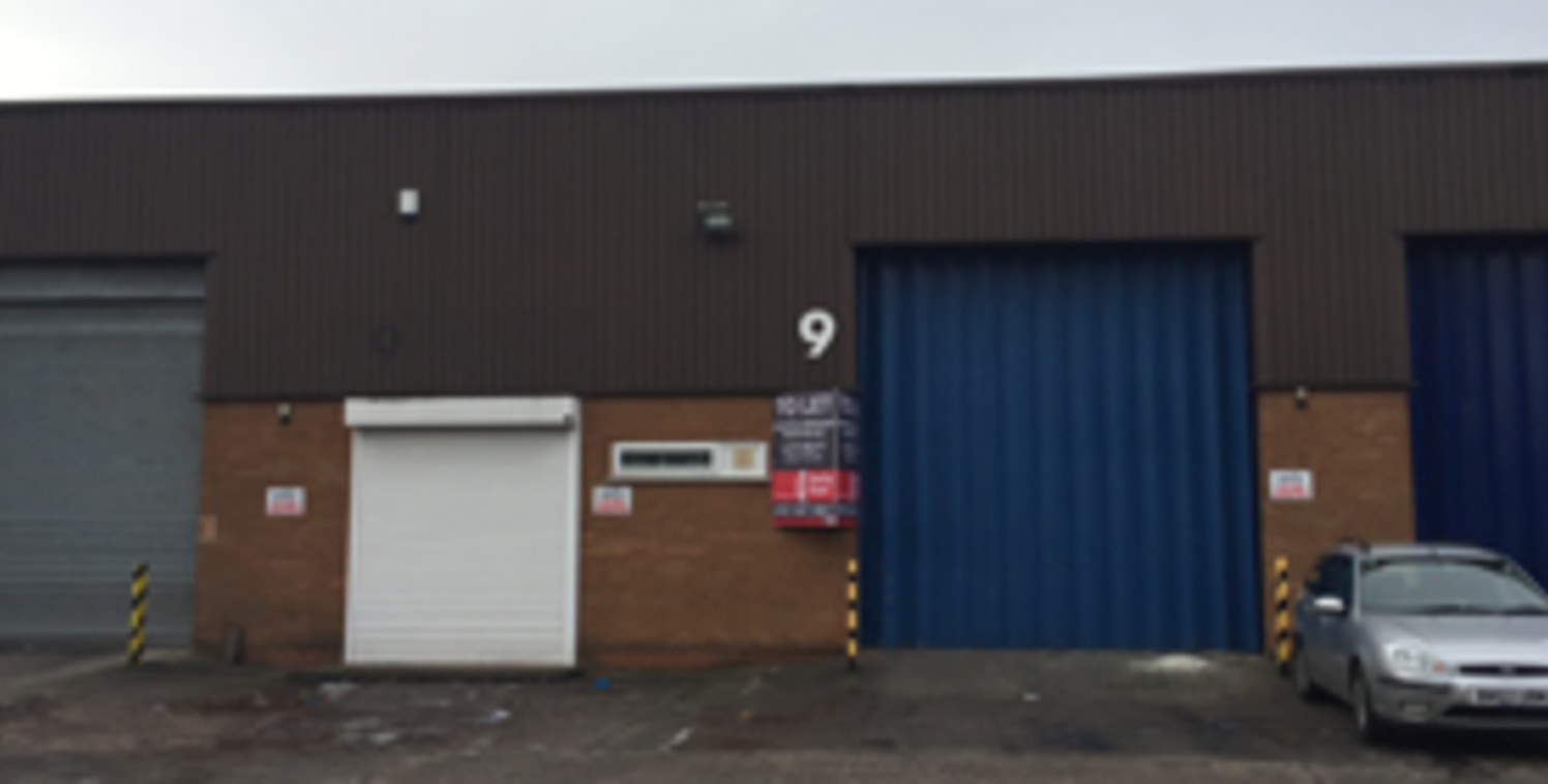 TO LET: Modern Warehouse Unit 3,273 SQ FT (304.07 SQ...