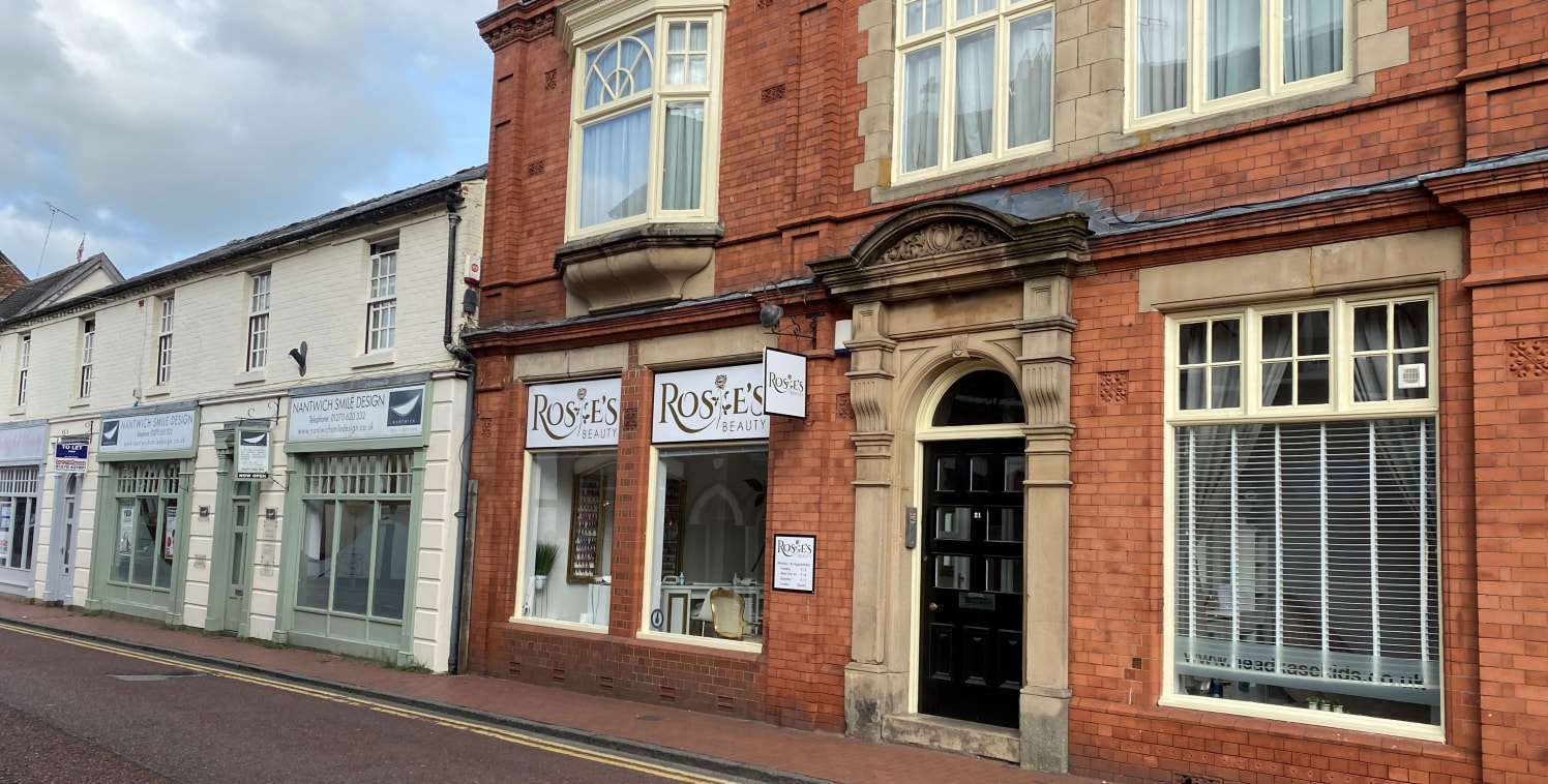 Retail unit within close proximity of Nantwich town centre