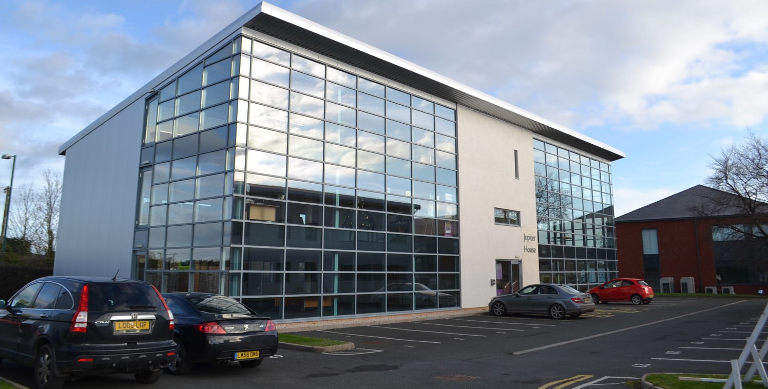 Prestigious office premises at Shropshire's Premier office location.\nModern workspace with: Lift, Air Conditioning\nRaised Access floors, Car Parking\nArea: 185....