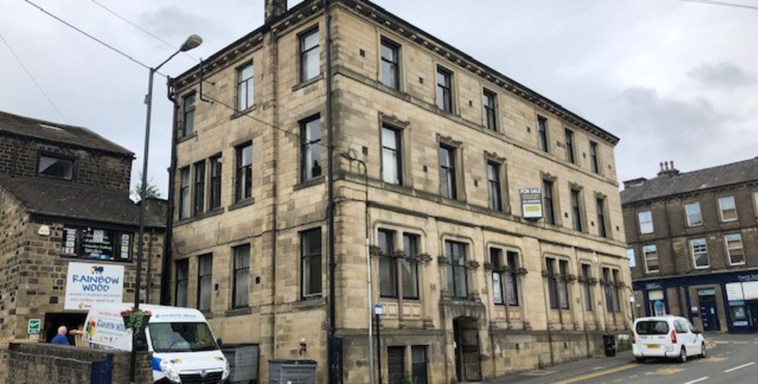 The building comprises an attractive, three storey stone-built property set under a pitched slate roof. The ground floor, on the Park Road elevation, has previously been used for retail purposes whilst the upper floors, accessed off Wellington Street...