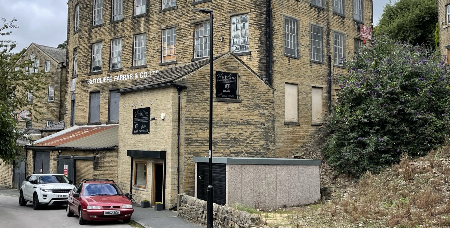 The property comprises a four-storey mill of stone construction under a multi-pitch slate roof providing extensive accommodation having multi-level access points. The premises form part of a larger mill complex known as Mount Pleasant Mills, which is...